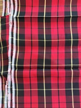 Vintage Red Black Tartan Plaid Blend Fabric Apparel 3 yards x 46" Wide Drape
